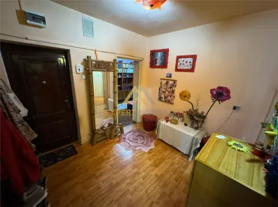 Apartament de vanzare cu 4 camere, Str. Moldovei-Central - foto 2