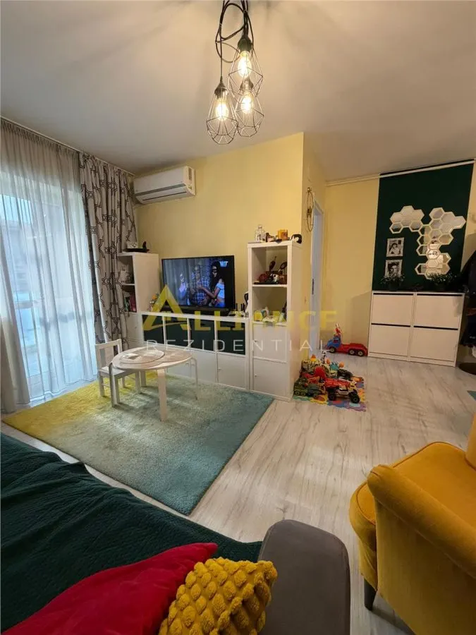 Sector 3 Confort City Apartament 3 Camere 101 mp - foto 1