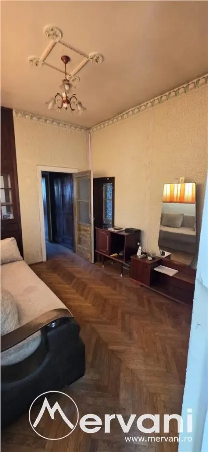 Casa de vanzare in Campina, zona centrala - foto 9