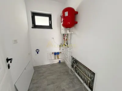 Casa individuala || 4 camere || 2 bai || 112mp utili + 470mp teren - foto 2
