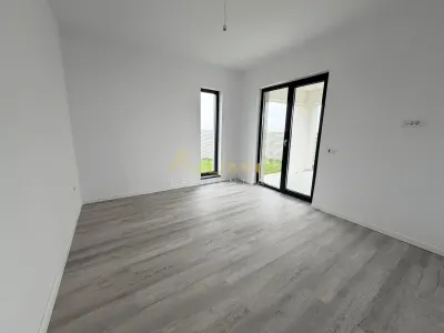Casa individuala || 4 camere || 2 bai || 112mp utili + 470mp teren - foto 4