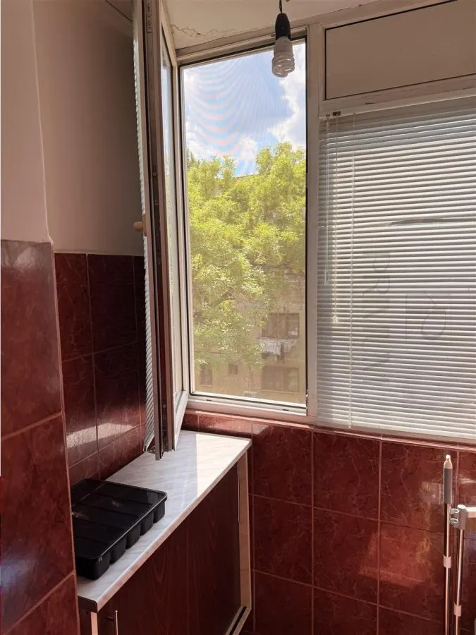 BLASCOVICI - APARTAMENT CU 1 CAMERA - mobilat, utilat, semidecomandat - foto 4