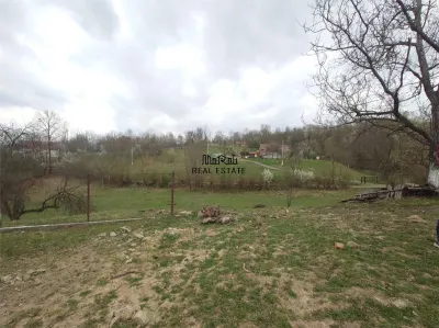10 000 mp teren intravilan cu priveliste - foto 10
