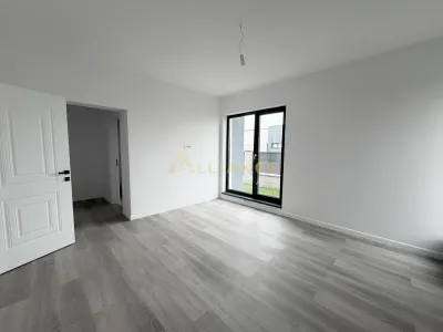 Casa individuala 4 camere - 2 bai - 112mp utili + 470mp teren - foto 9