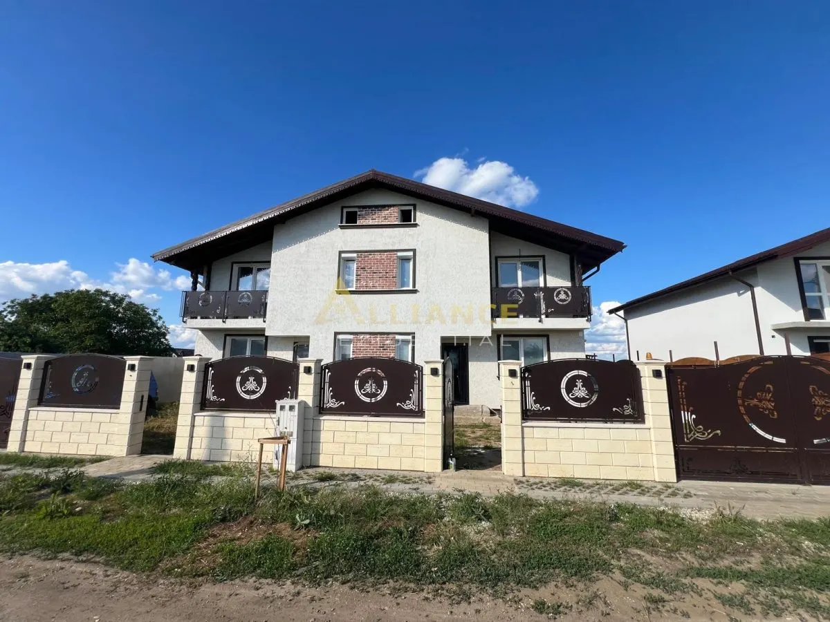 Duplex  - 3 camere -2 bai - pod -teren 325 mp - foto 4
