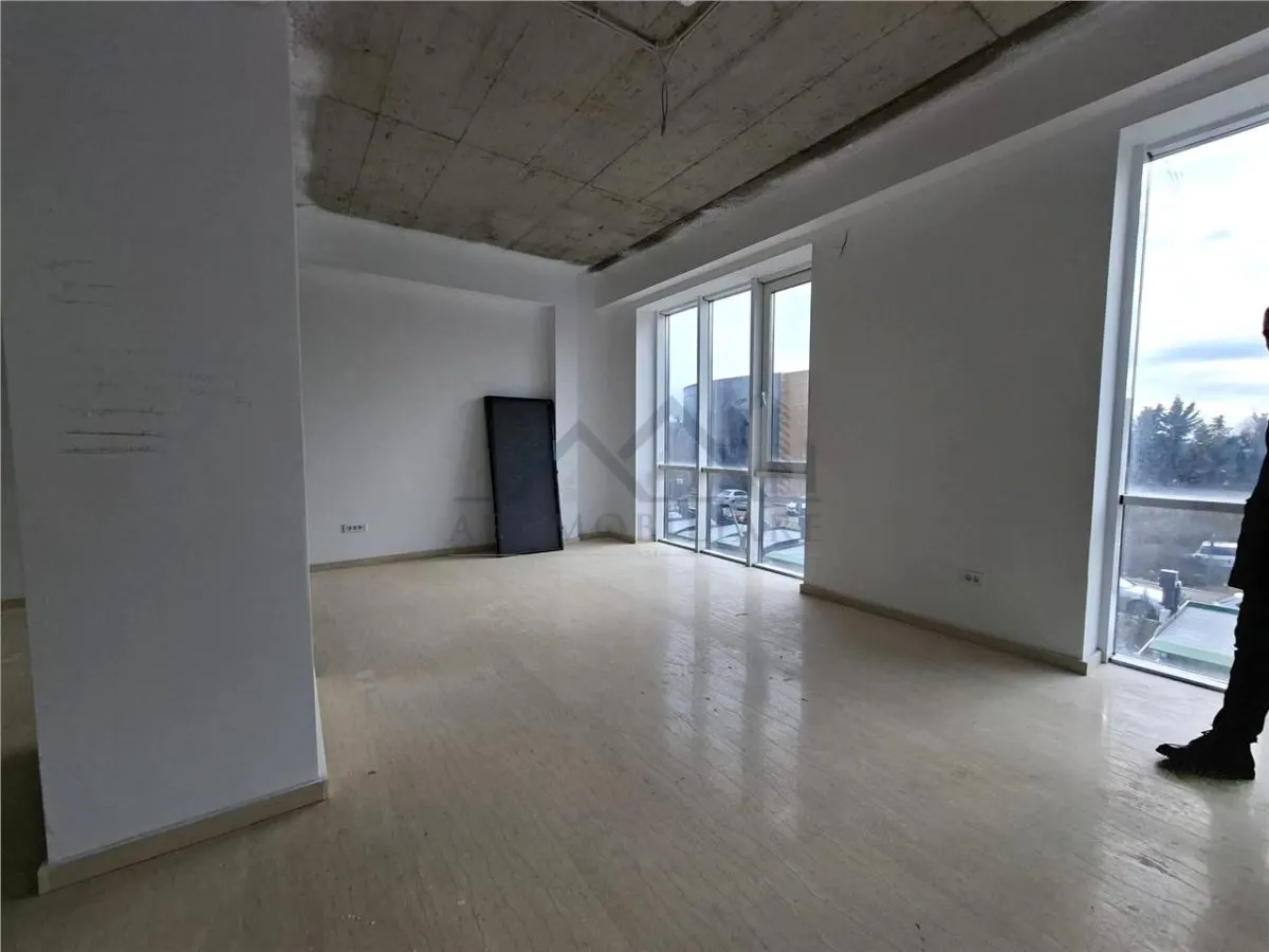Spatiu comercial 108mp Azimut - Copou TVA inclus - foto 13
