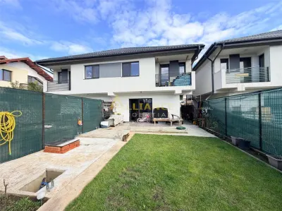 Duplex mobilat si utilat-4 camere-200 m de  STV - Berceni