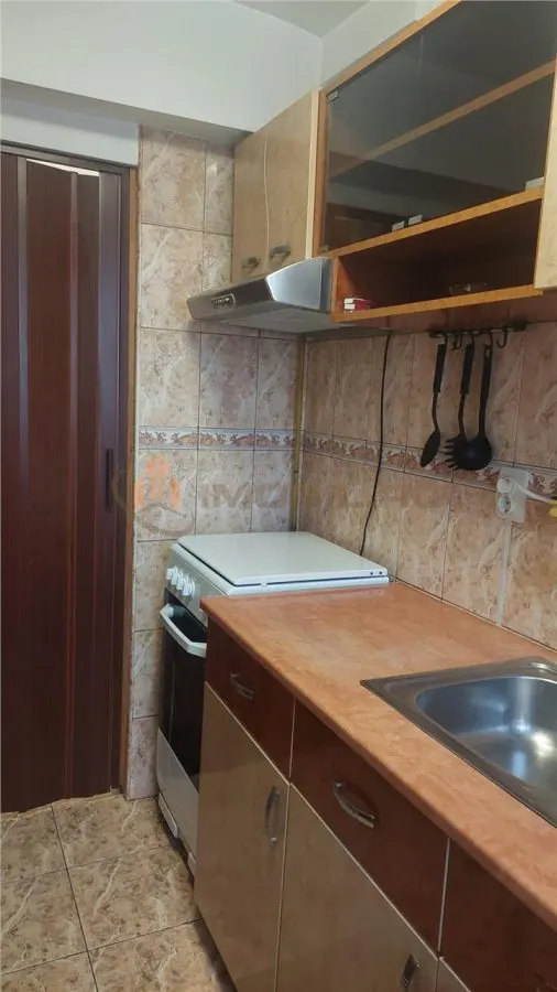 Apartament 2 camere Podu Ros - Ocazie - foto 14