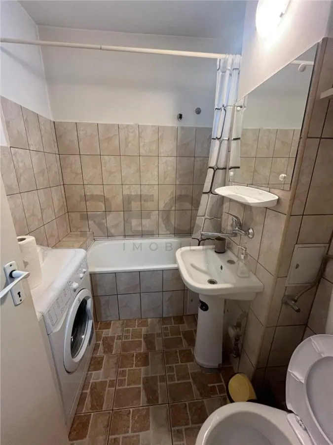 RECO Apartament cu o camera Oradea -Cantemir etaj 3 - foto 10
