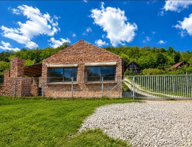 RECO Casa de vacanta Varciorog langa padure - Varciorog