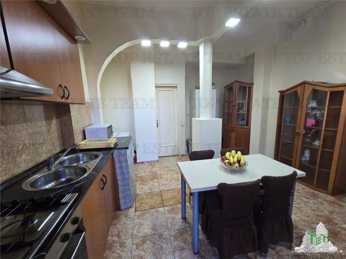 Apartament central 110 mp langa Piata Victoriei| Ideal locuita sau birou | 4 camere |  et.2/7 - foto 1