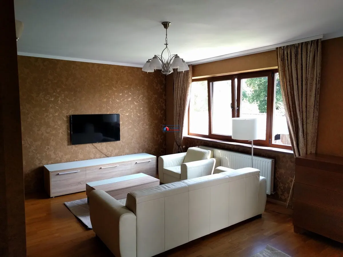 Inchiriere apartament 4 camere de LUX in Gruia- zona strazii Rosetti - foto 1