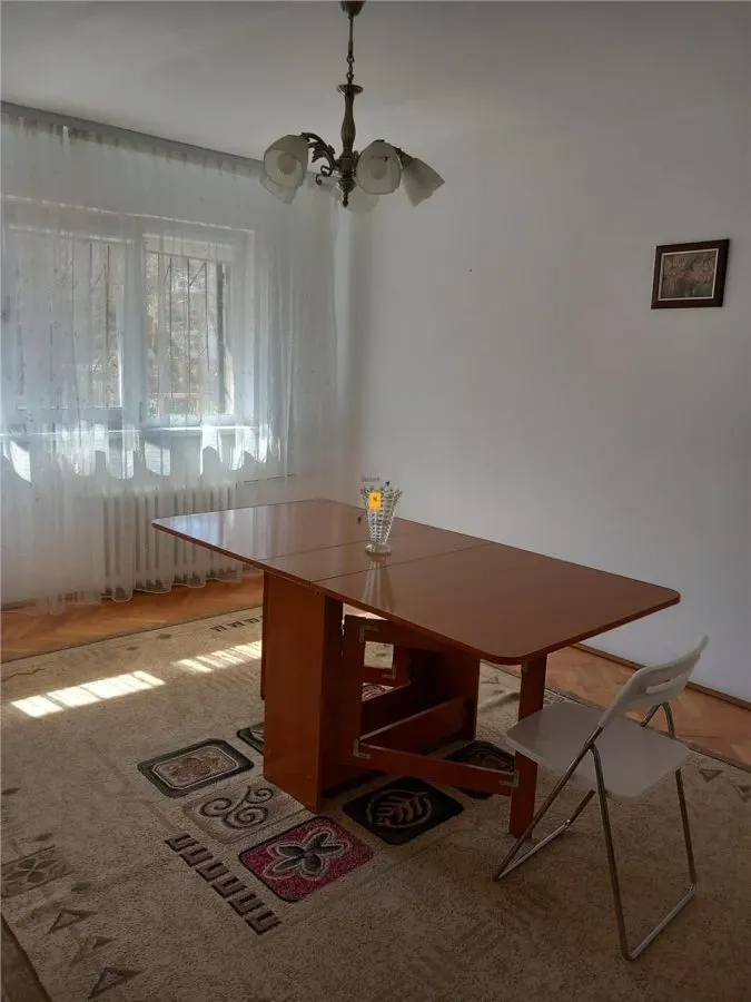 Apartament 3  camere zona Lamaita - foto 1
