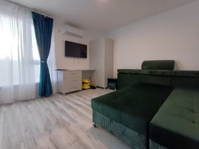 Apartament 1 camera si Loc de parcare- Zona Baza 3- Usor neg - Iasi