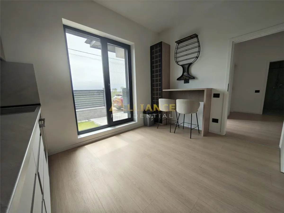 Casa individuala ||4 camere 2 bai || 375 mp teren || 5 minute STV - foto 3