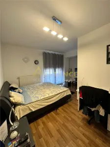 SUDULUI] Casa individuala cu 4 camere | 3 bai - Teren 160 mp - - Bucuresti