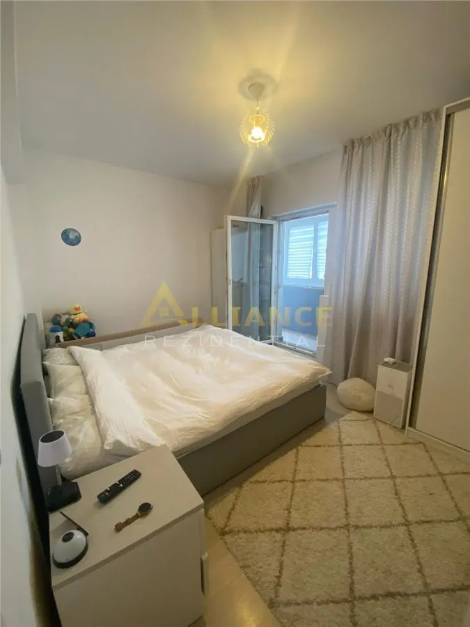 [SECTOR 4] Apartament 3 camere - 2 bai + Parcare - foto 4