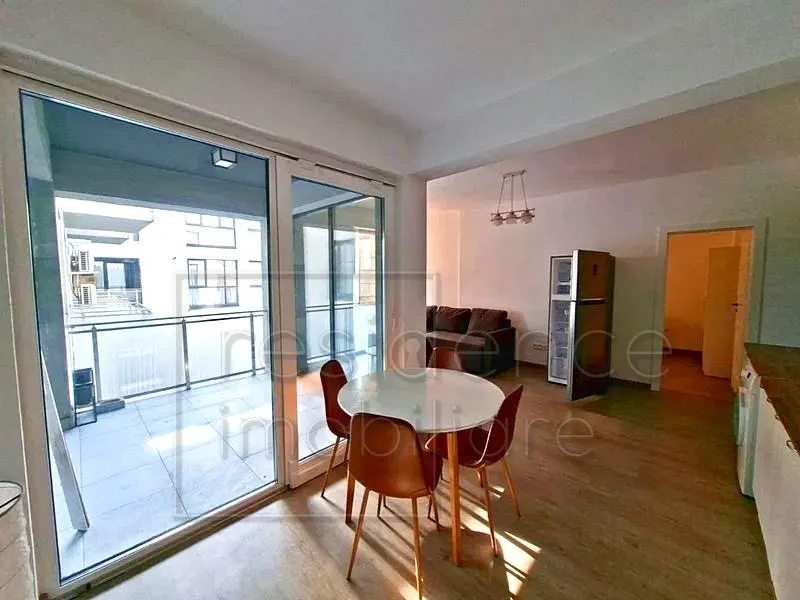 Apartament 3 camere, Semicentral, zona NTT Data+Garaj - foto 4