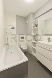 RECO Apartament cu 2 camere la cheie in Prima Onestilor - foto 9