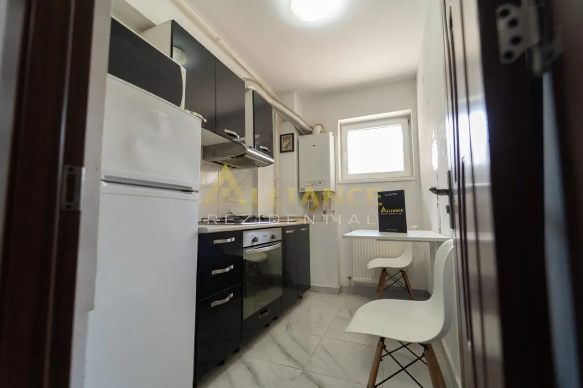 PRET REDUS ~ Metrou Dimitrie Leonida ~ 2 camere decomandat - foto 7