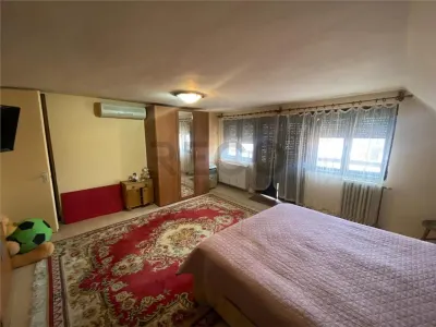 RECO Casa S+P+M cu spatiu comercial si garaj in Marghita - ideala pentru locuit si afacere - foto 11