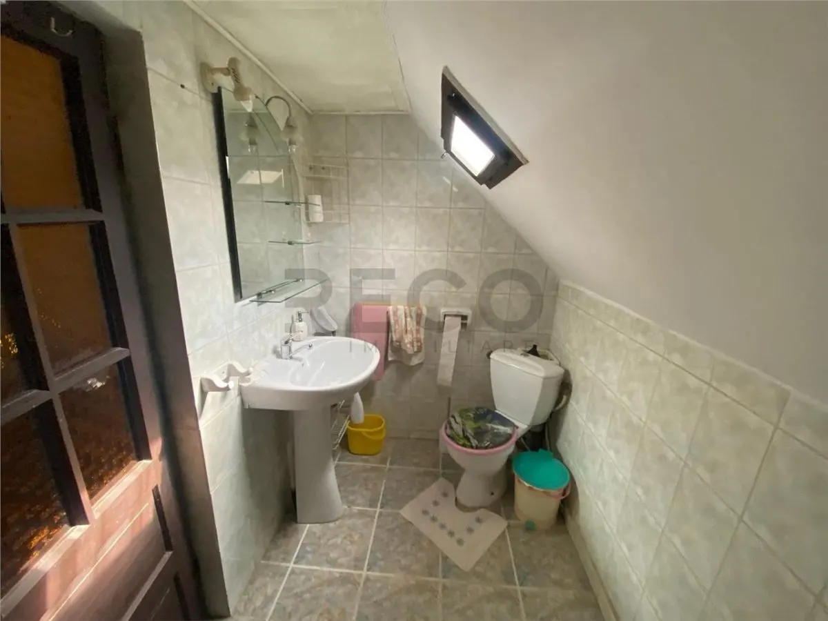 RECO Casa S+P+M cu spatiu comercial si garaj in Marghita - ideala pentru locuit si afacere - foto 7