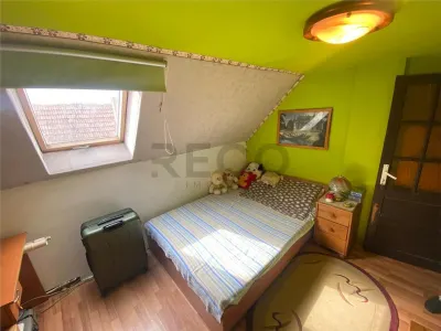 RECO Casa S+P+M cu spatiu comercial si garaj in Marghita - ideala pentru locuit si afacere - foto 10
