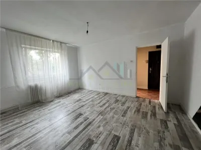 Apartament 2 camere zona Gemenii - foto 2