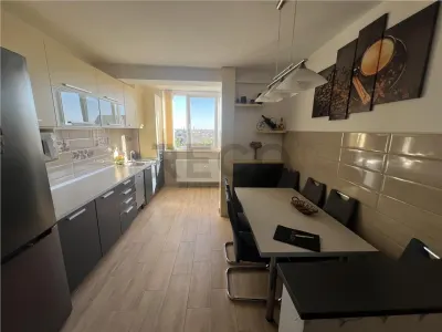 RECO apartament 3 camere in Decebal - foto 12