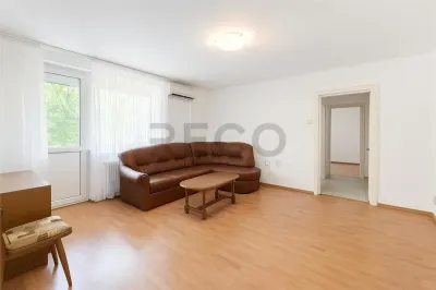 RECO Apartament 3 camere, etajul 2, Strada Piata Bucuresti, Oradea - foto 2