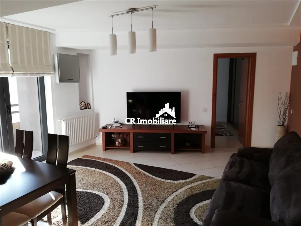 Apartament 3 camere Decebal - foto 1