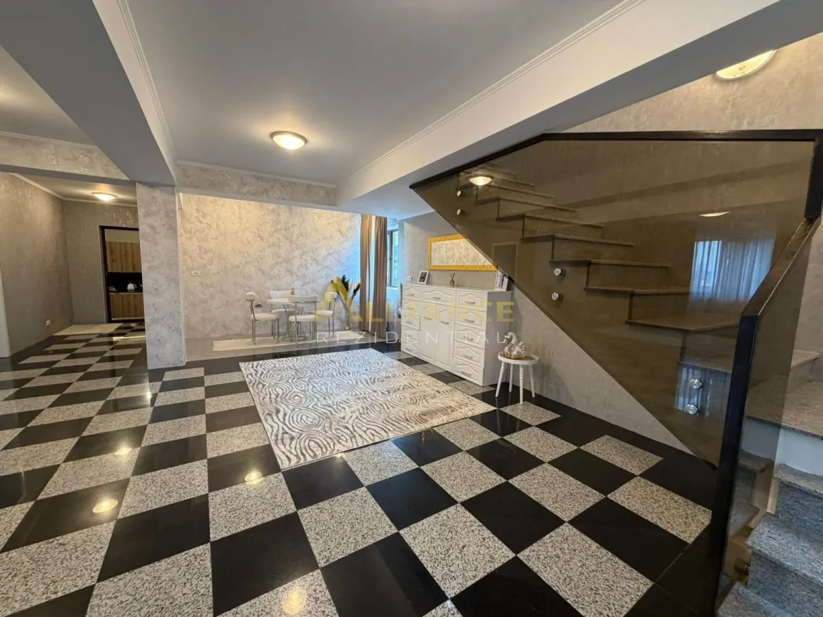Oportunitate! Casa P+E+M, confort si spatiu generos - foto 12
