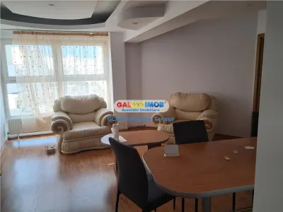 De vanzare   apartament  ultracentral  3 cam toate dotarile si terasa - foto 2