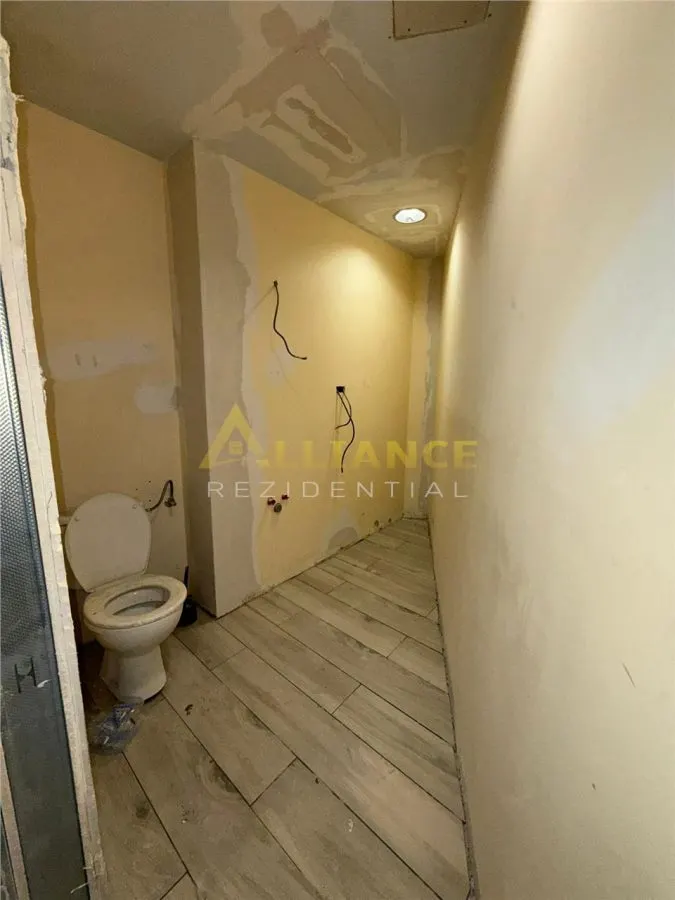 [ Marasesti - Budapesta ] [ Spatiul comercial ] - foto 11