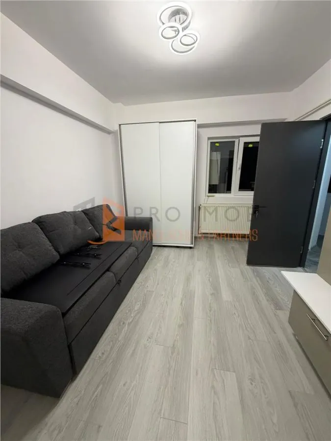 Garsoniera cf 1 decomandata zona Centru - foto 1