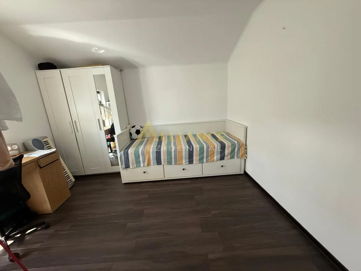 Casa individuala P+M - 4 camere  2 bai - 258mp teren - foto 4