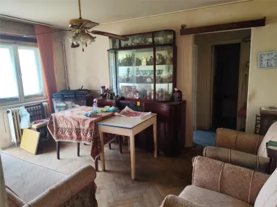 apartament 2 camere zona Vest-Lamaita - Ploiesti