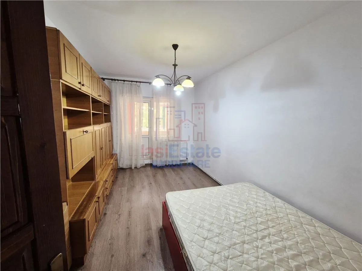Apartament cu 4 camere de Inchiriat zona Palas Mall - foto 4