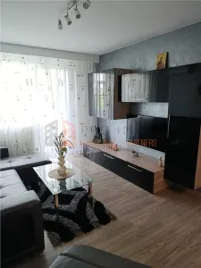Apartament 2 camere cf 1 decomandat zona Crang - Buzau