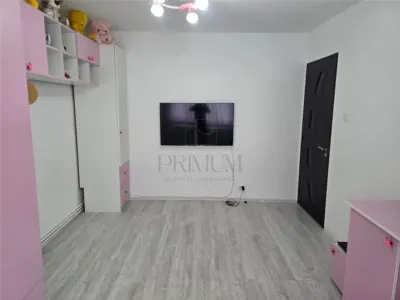 APARTAMENT 3 CAMERE- LIPOVEI- CENTRALA PE GAZ - foto 6