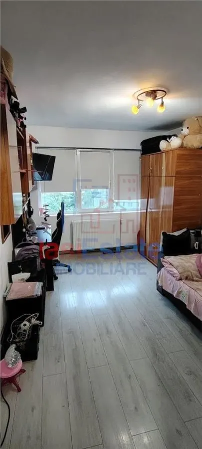 Apartament 2 camere Podu Ros - foto 2