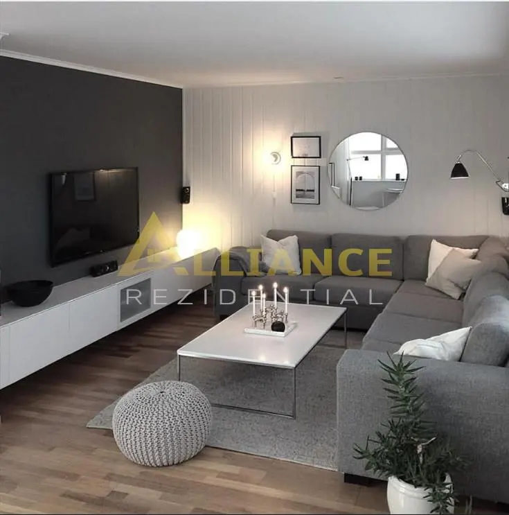 Â Apartament 2Â camere decomandat â€“ Sector 4 || la 15 min de Metrou Ap PatrieiÂ  - foto 1