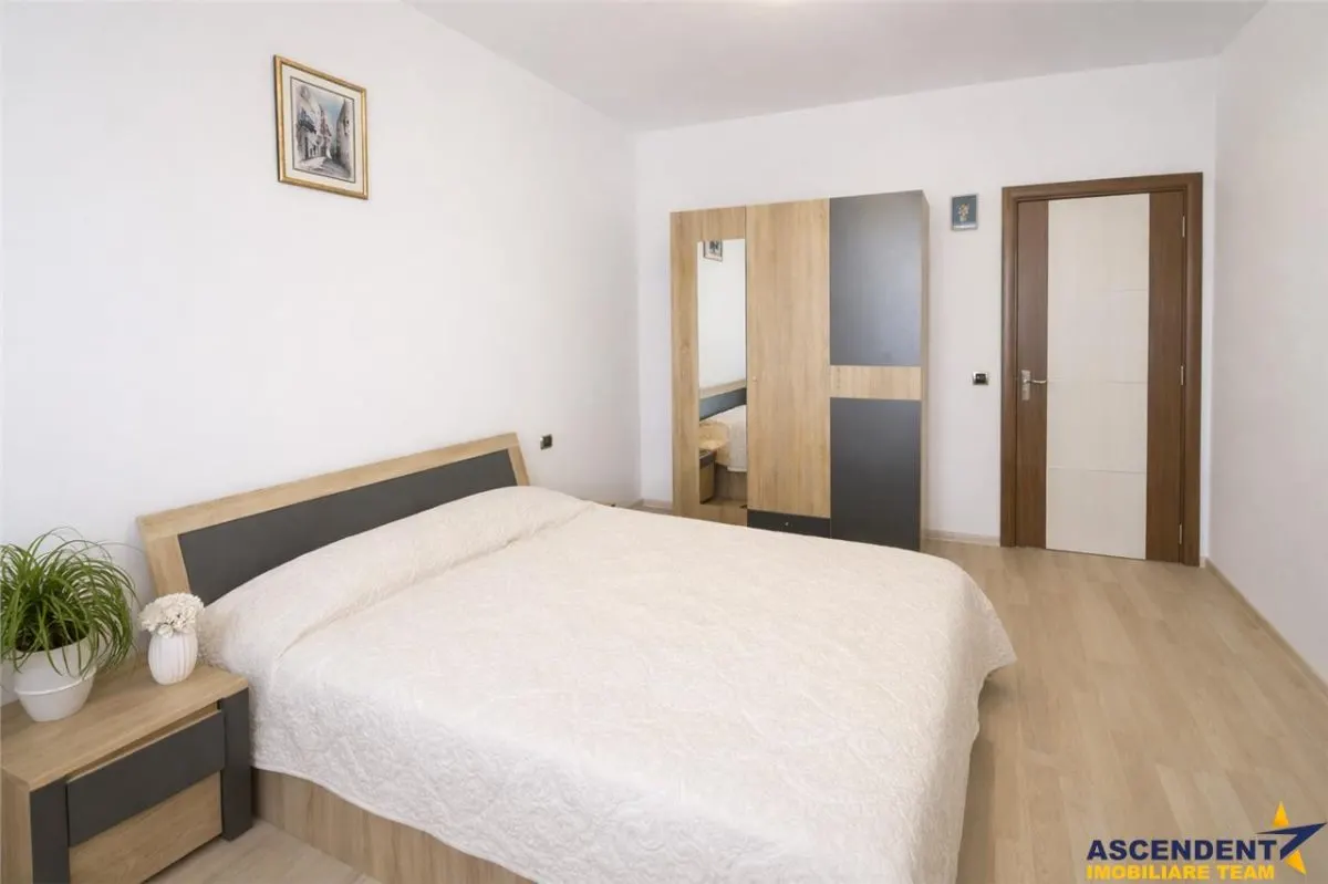Premium Clasa A, 75mp, luminos, mobilat, echipat, ca nou, panorama, Tractorul, Brasov - foto 11