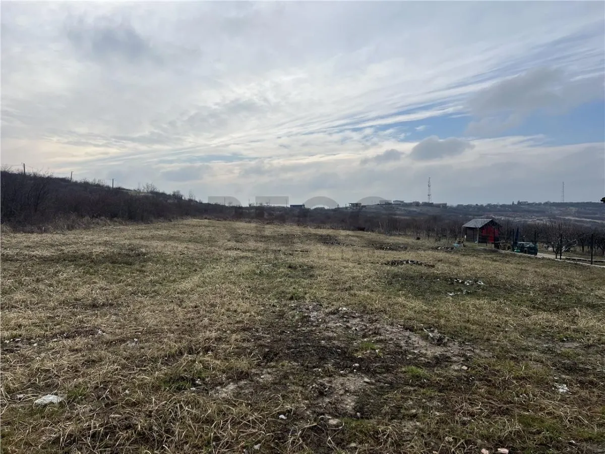 RECO teren intravilan în Oradea - foto 1