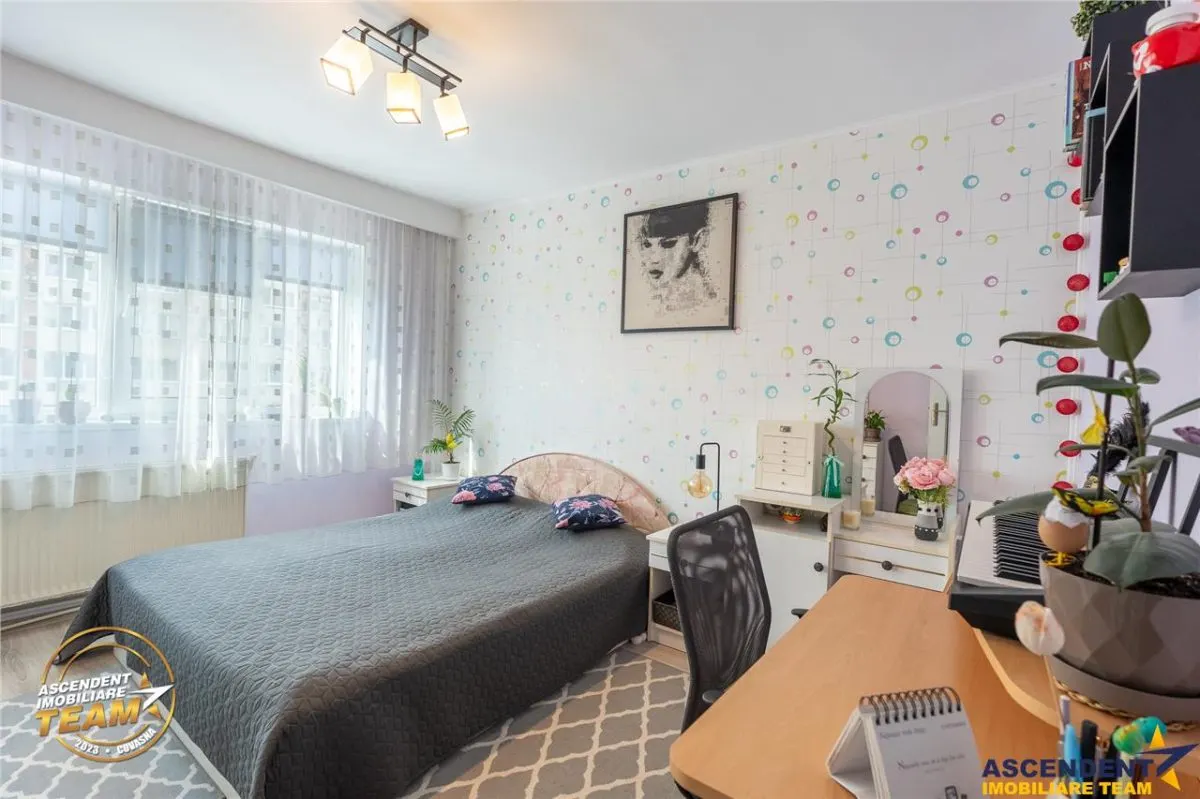 3D! Gata de mutat!Apartament 2 camere, decomandat,renovat,mobilat,utilat,Garii - foto 4