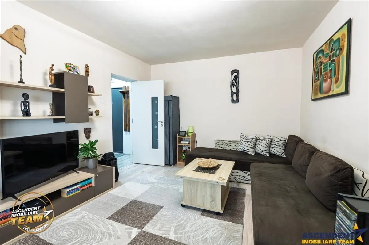 3D! Gata de mutat!Apartament 2 camere, decomandat,renovat,mobilat,utilat,Garii - foto 9