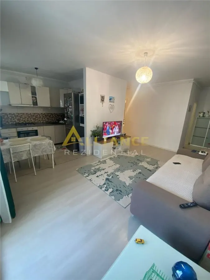 Berceni-Apartament 3 Camere-Gata de Mutare - foto 1
