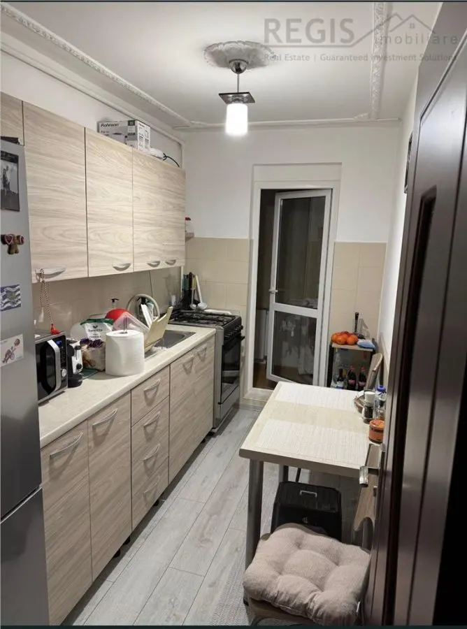 Apartament 2 camere decomandat, renovat, parter inalt â€“ zona Astra - foto 8