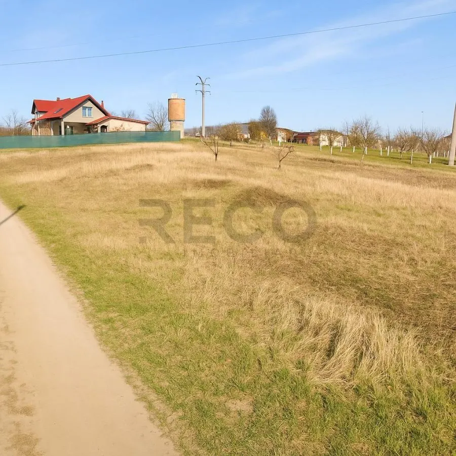 RECO Teren extravilan 897 mp cu front generos, la intrare in Marghita - zona in dezvoltare - foto 2