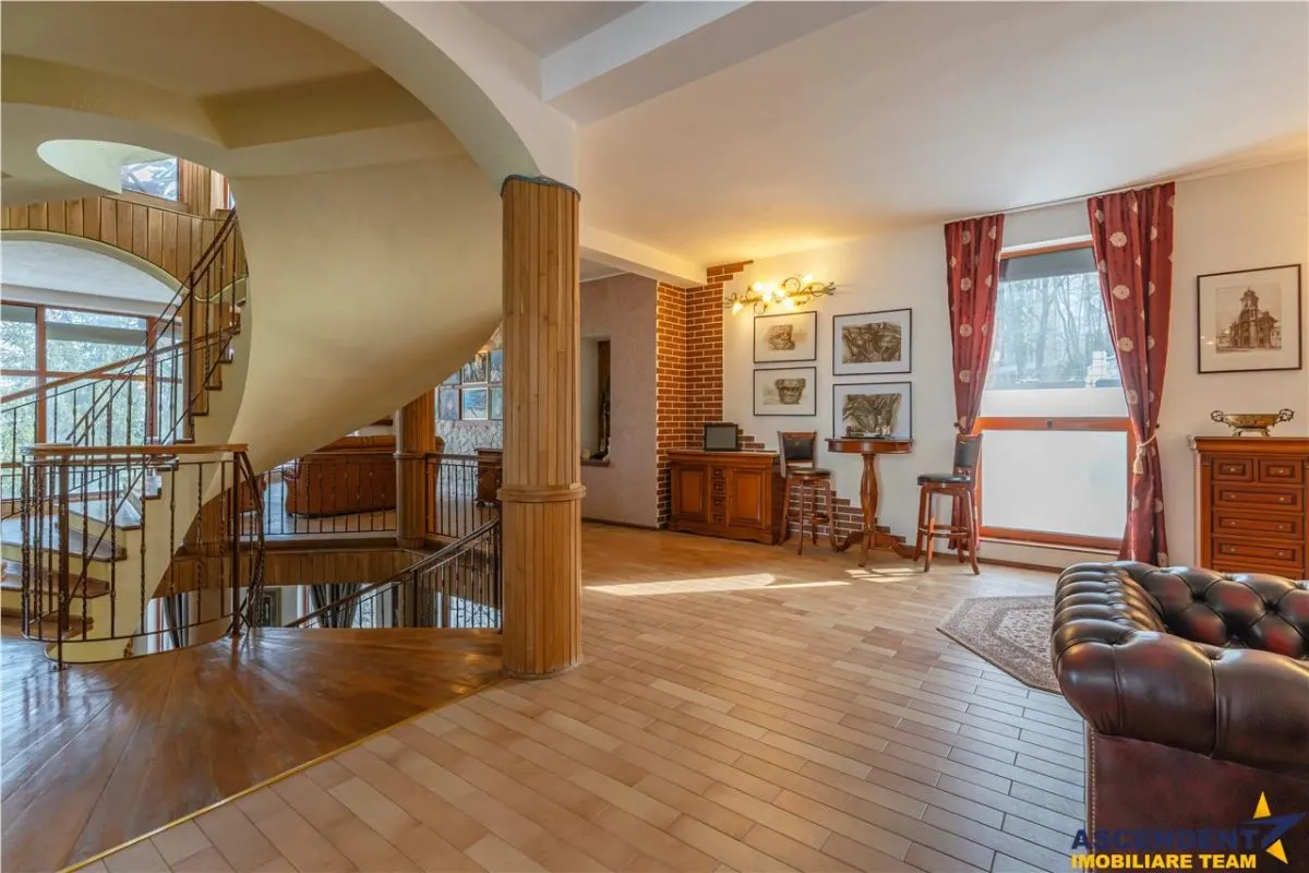 Castelariu:spectacol panoramic,locatie prestigioasa,Central, Brasov - foto 20